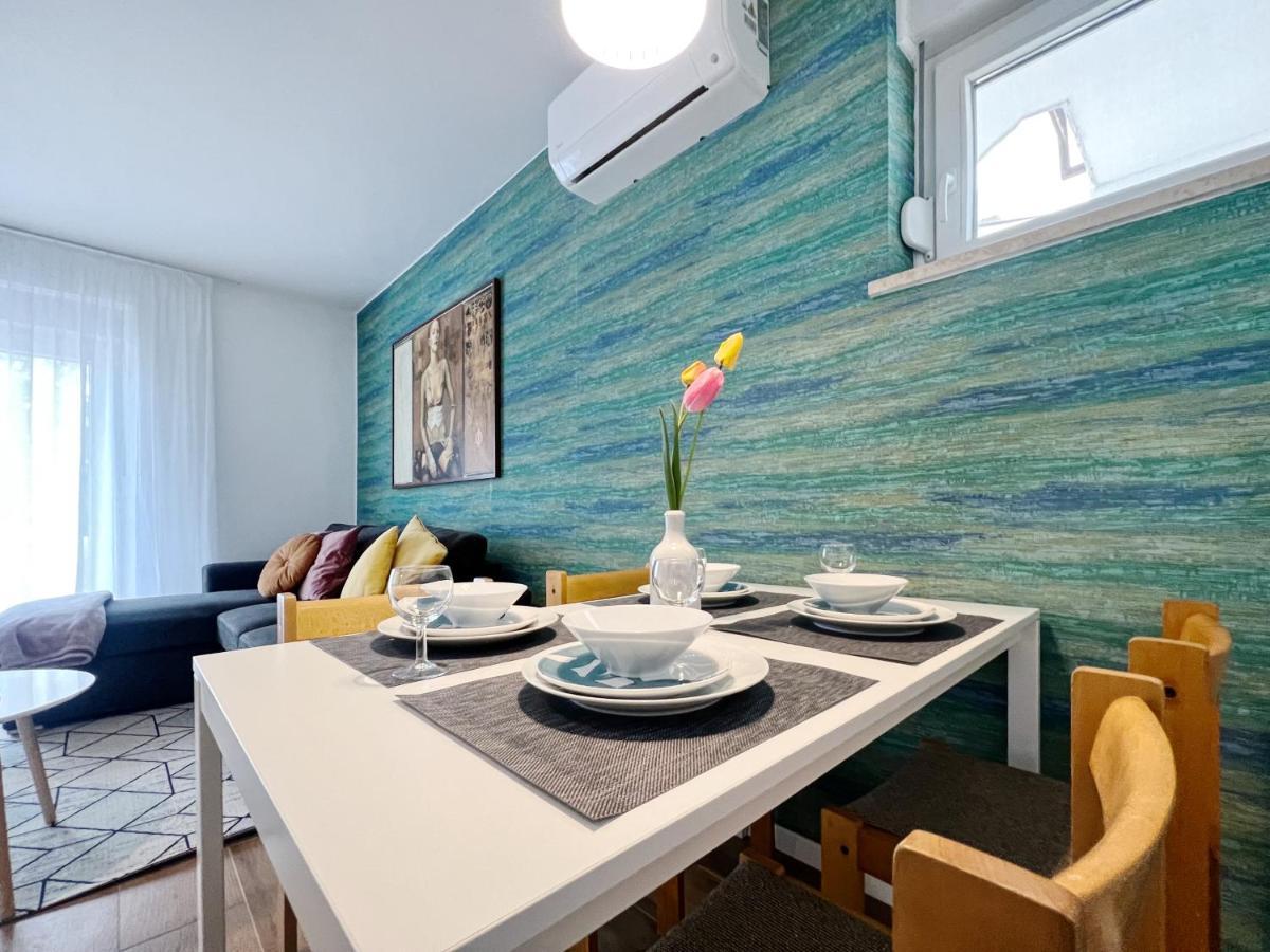 Apartments Valerian Novigrad Istria Exterior foto