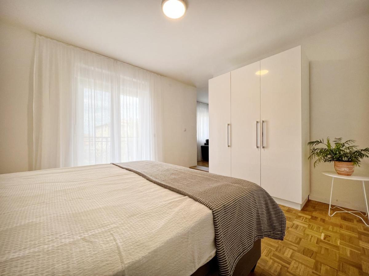 Apartments Valerian Novigrad Istria Exterior foto
